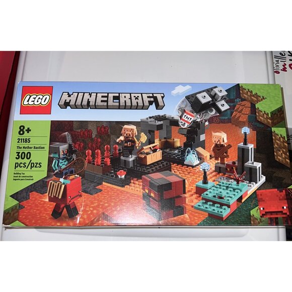 Lego Minecraft The Nether Bastion Building Toy 300 Piece 21185 New Sealed - Picture 1 of 2